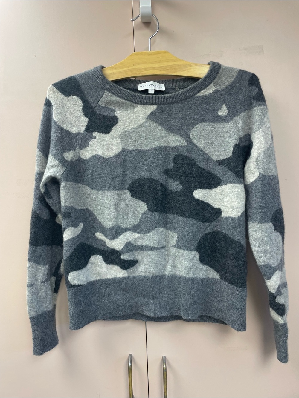 White + Warren Cashmere Sweater Small Gray Camo Crewneck Raglan